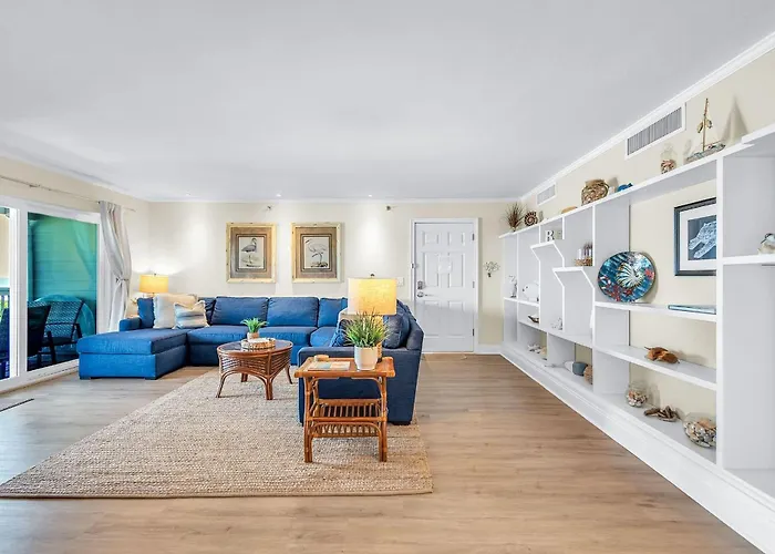 Pelican Pointe 4c *