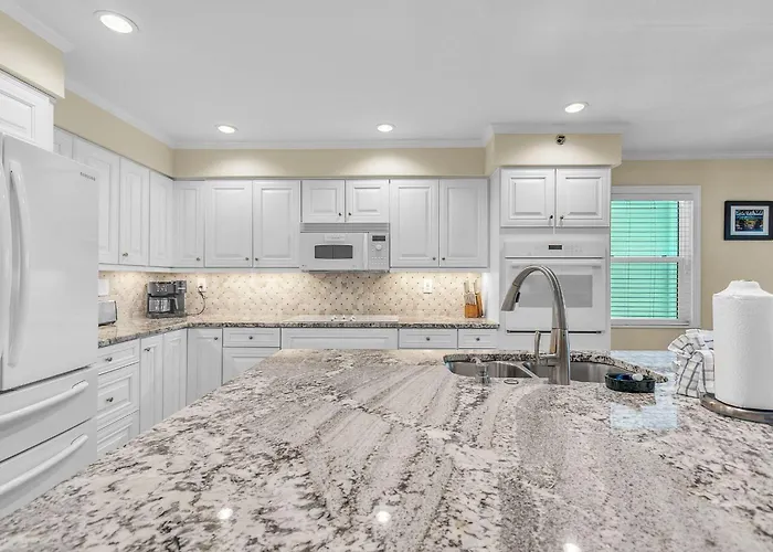 Pelican Pointe 4c *