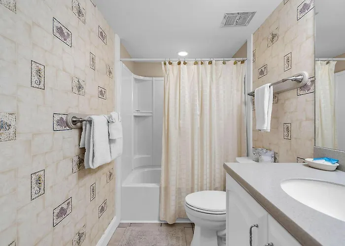 Pelican Pointe 4c