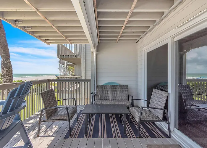 Pelican Pointe 4c